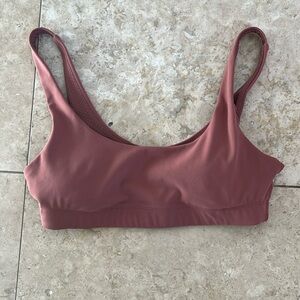 Vuori Daily Bra in Rosewood